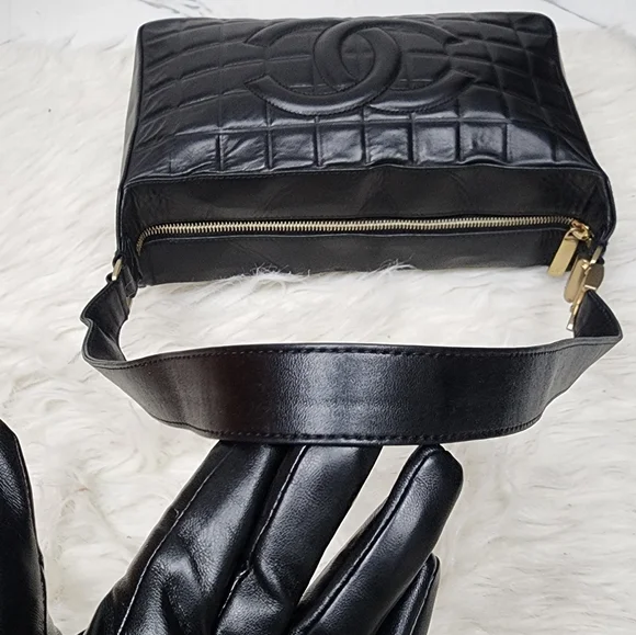 Chanel Black Chocolate Bar LeatherShoulder - Picture 11 of 14